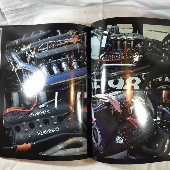 MAN CAVE Book-.McGraw Hill Indy 500 book, now rare, covers 1911 to 1986, - Picture 3 of 6